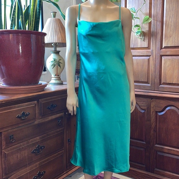 HATCH - Picture 2 of 11